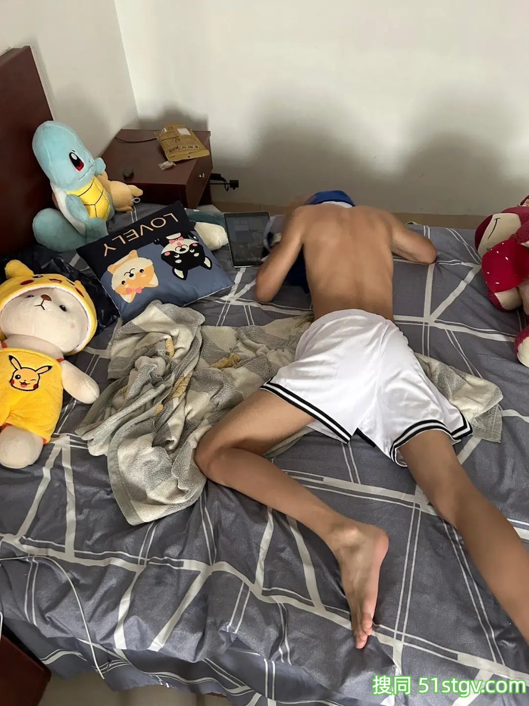 广东的小楊同学，细长直腿 - 51虹马