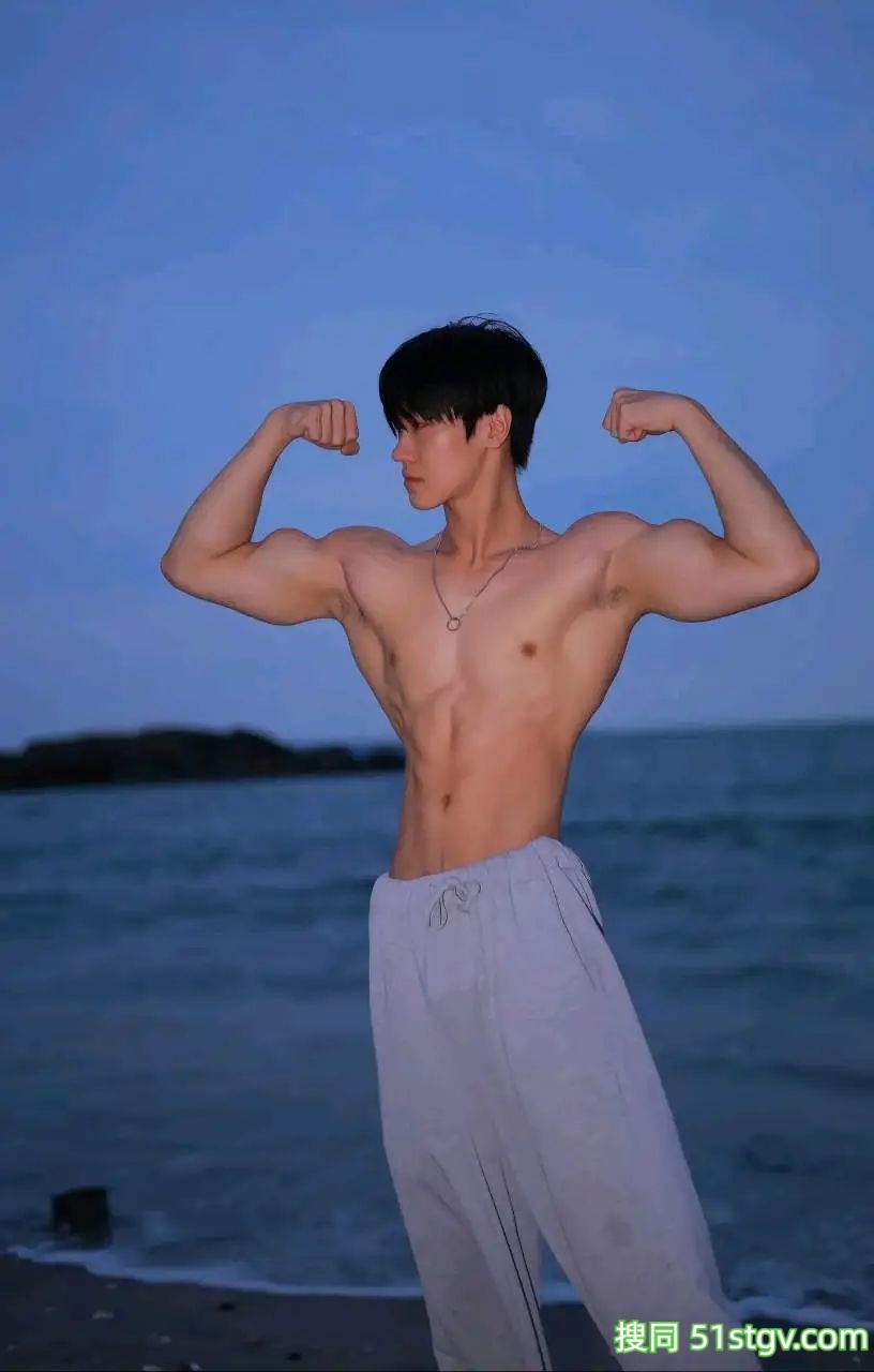 广东爱运动的钟家哥哥 - 51虹马