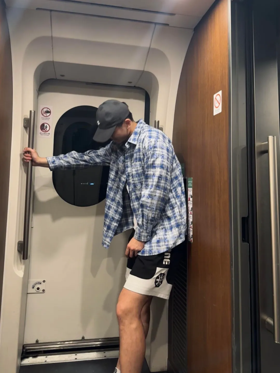 广东的188cm高瘦帅哥 - 51虹马