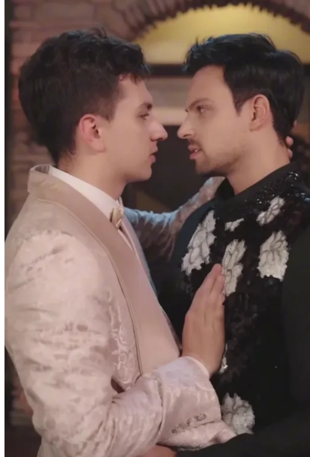 《黑帮老大是我的男朋友》重生复仇爽剧-51虹马