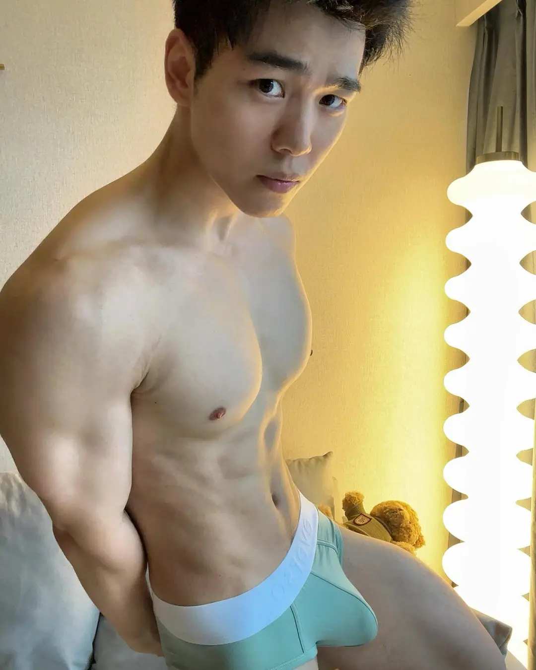 有实力，有颜值的帅哥 - 51虹马