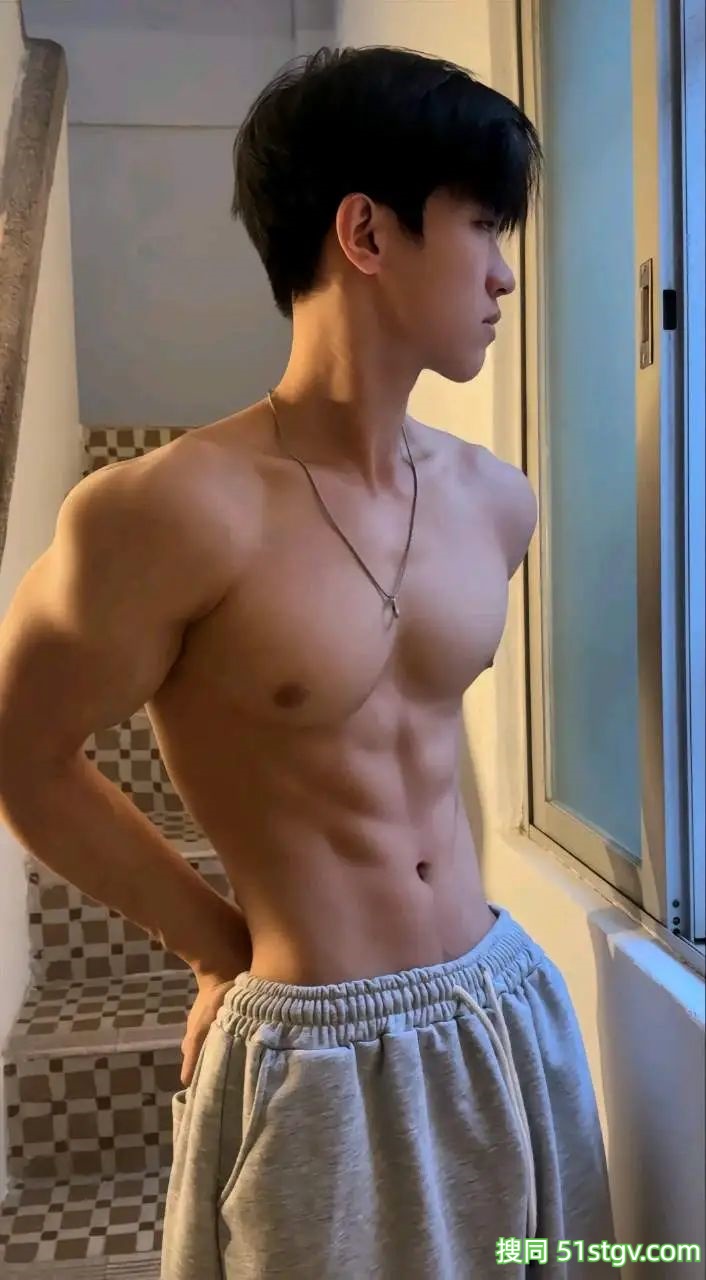 广东爱运动的钟家哥哥 - 51虹马