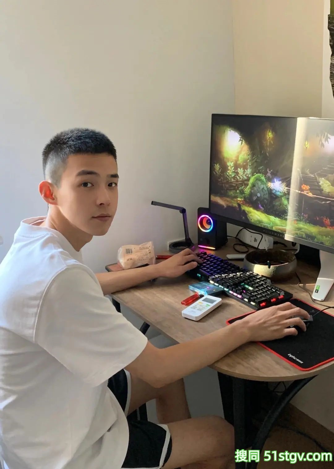 北京的阿武哥哥，奶香奶香的 - 51虹马