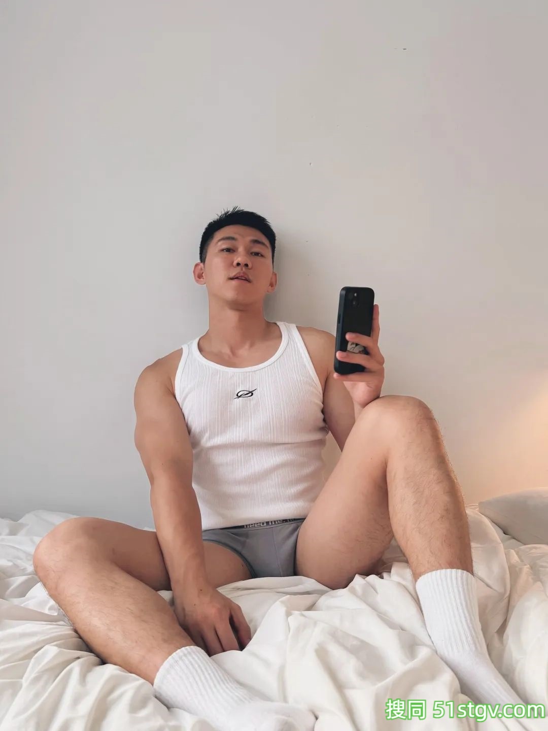 每日帅哥男友写真 - 51虹马