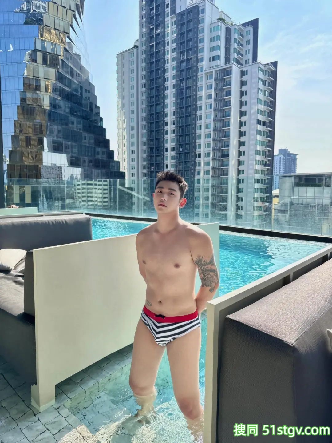 浙江的阿南 - 51虹马