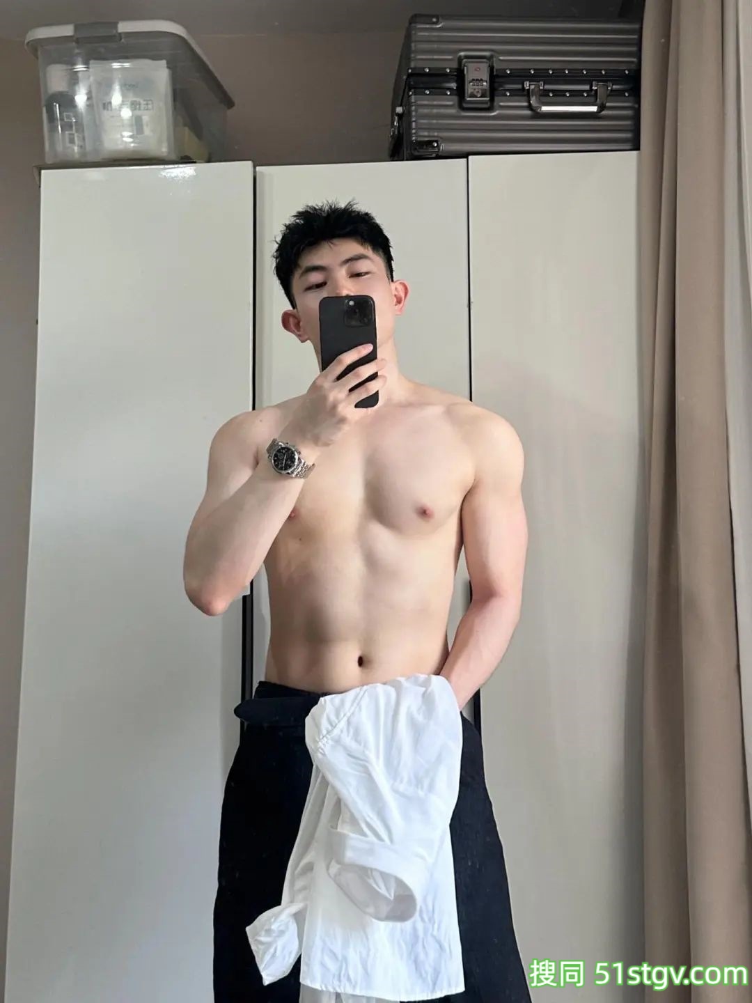 浙江杭州的白皮体育生，泽泽 - 51虹马