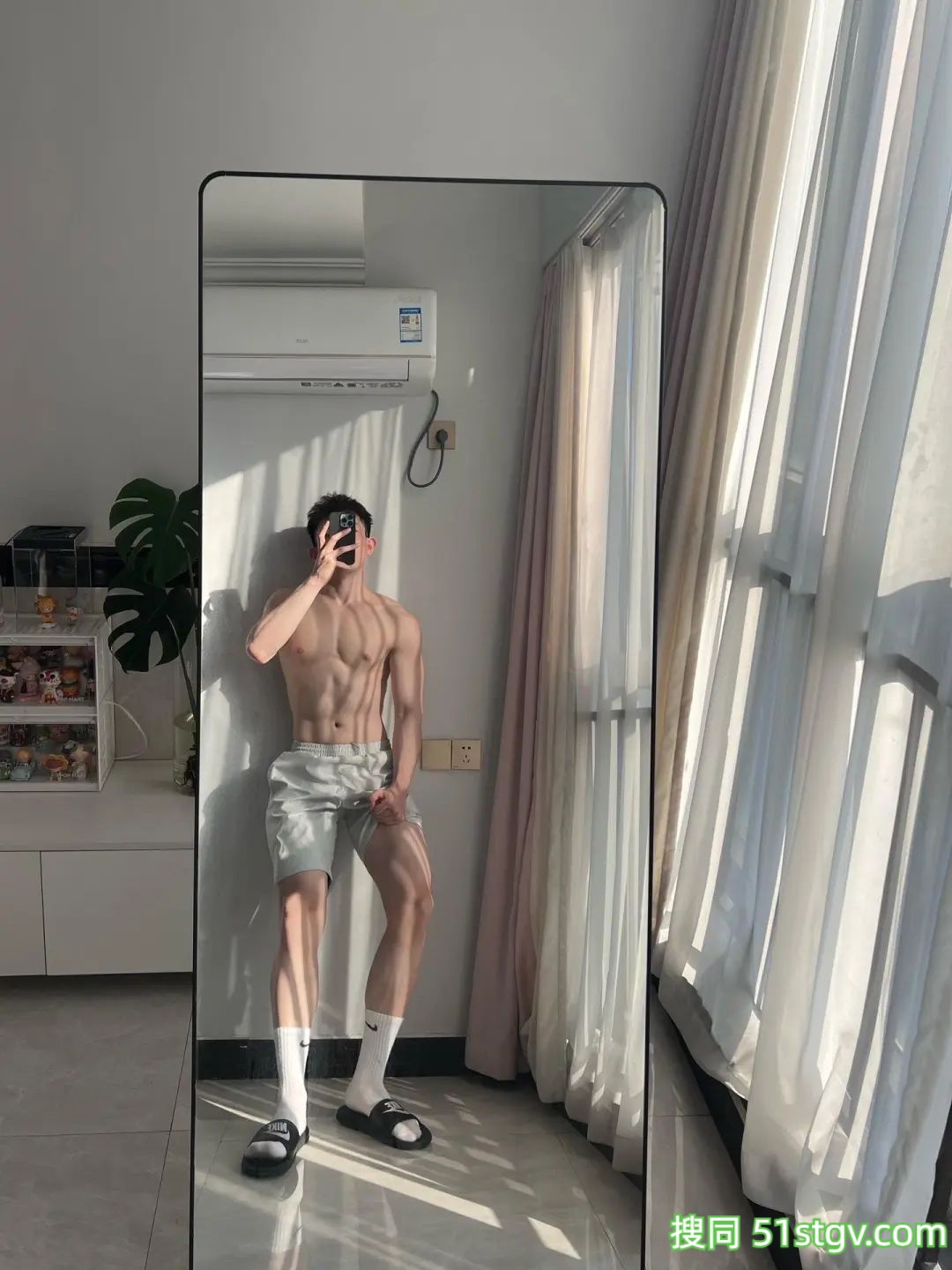 浙江杭州的白皮体育生，泽泽 - 51虹马