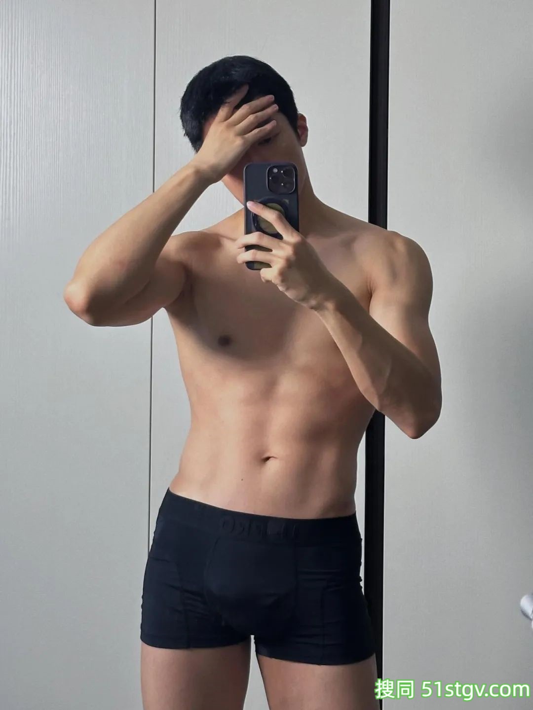 优质男友，穿衣显瘦，脱衣有肉 - 51虹马