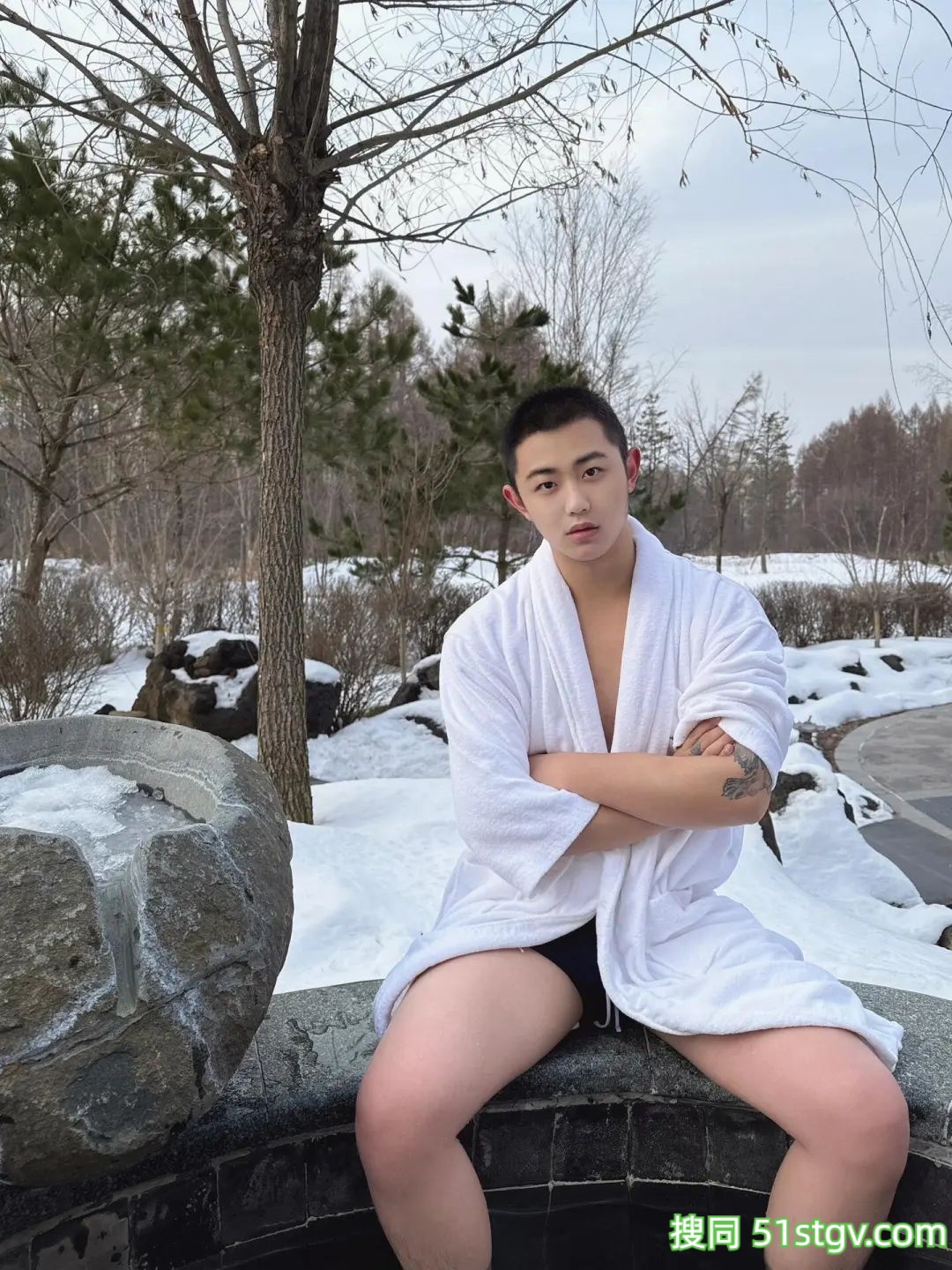 浙江的阿南 - 51虹马