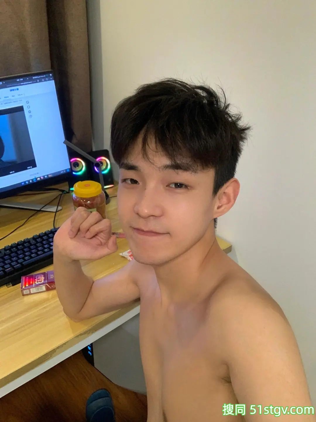 北京的阿武哥哥，奶香奶香的 - 51虹马