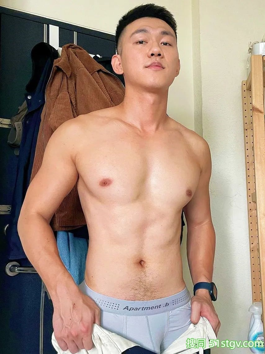 每日帅哥男友写真 - 51虹马