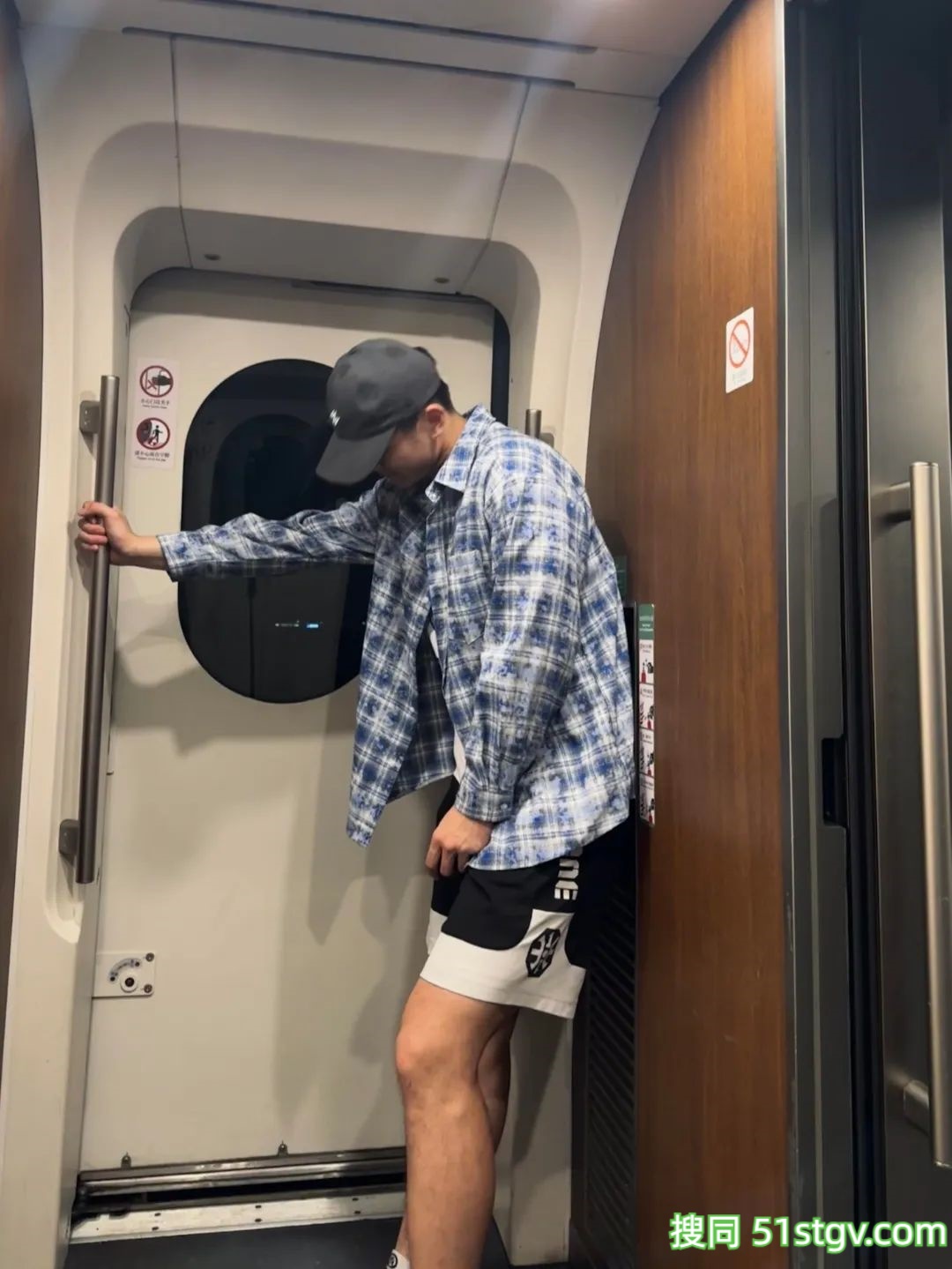 广东的188cm高瘦帅哥 - 51虹马