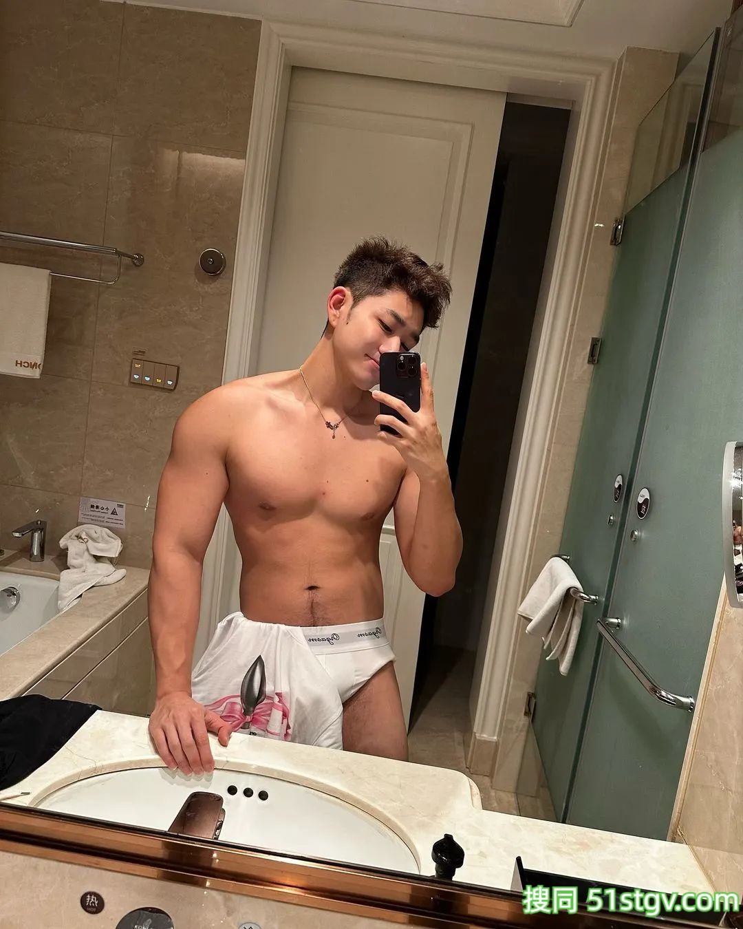 大D帅哥hiuue3 - 51虹马