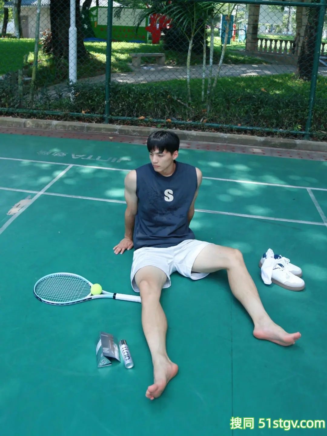 白白净净的体育生 - 51虹马