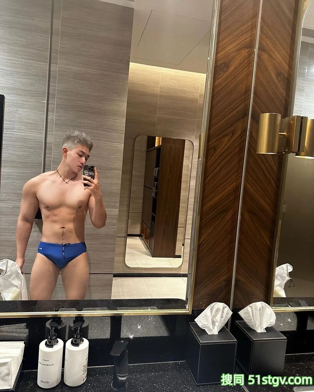 大D帅哥hiuue3 - 51虹马