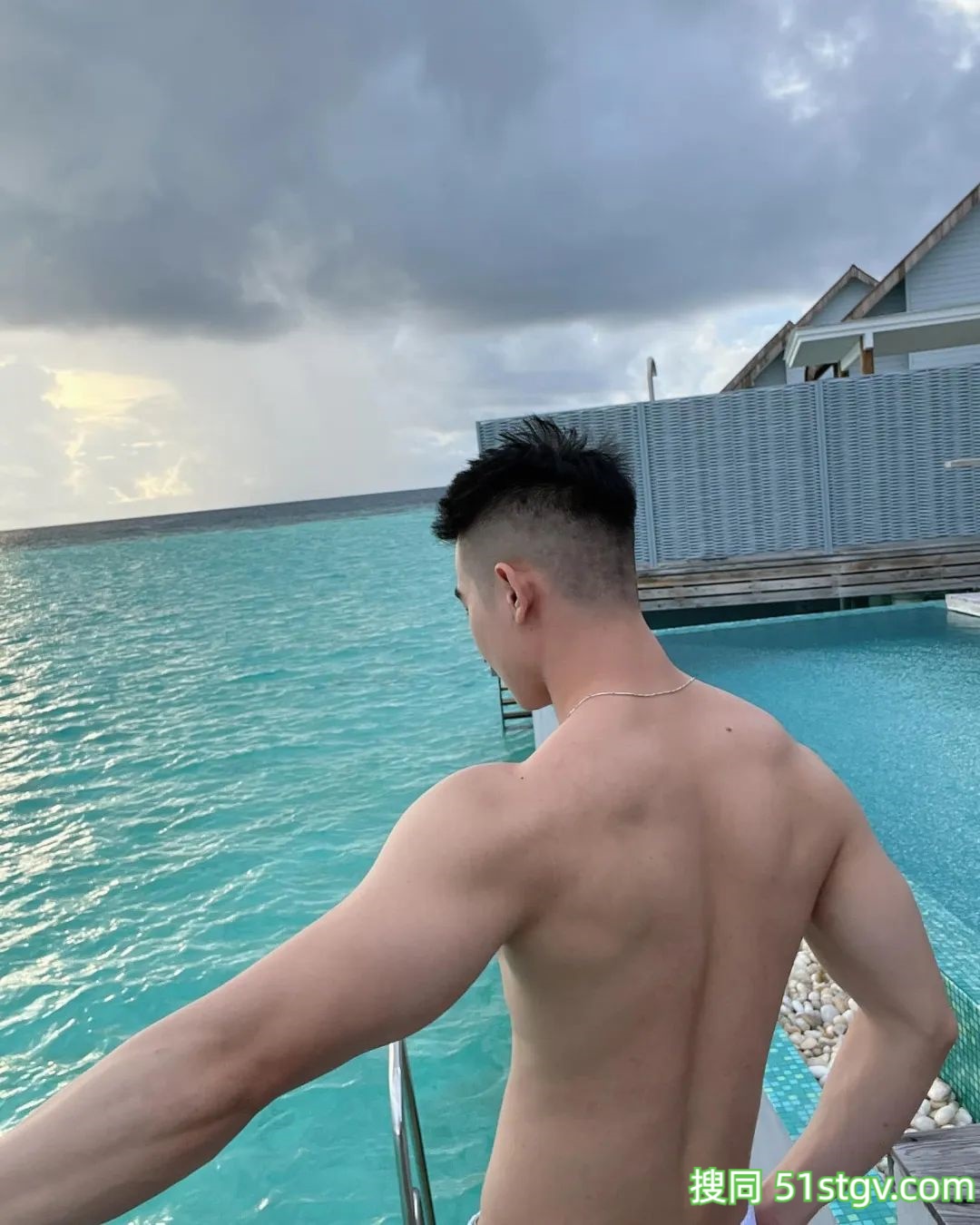 白白净净的男生，是谁家的玉面郎君 - 51虹马