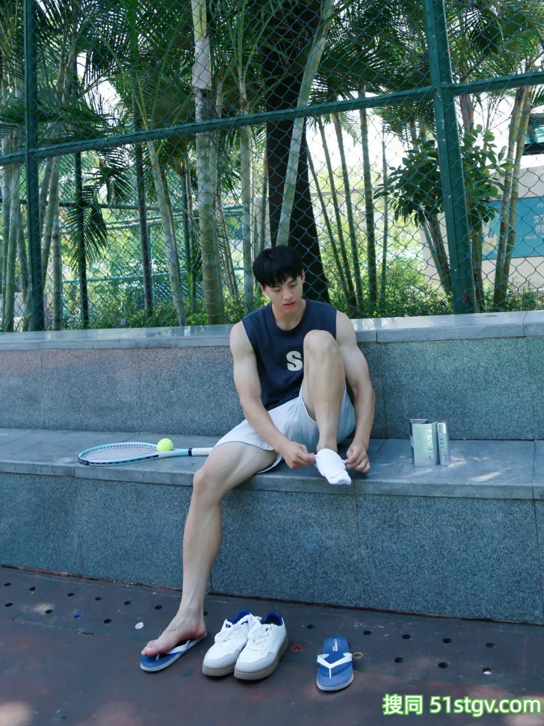 白白净净的体育生 - 51虹马