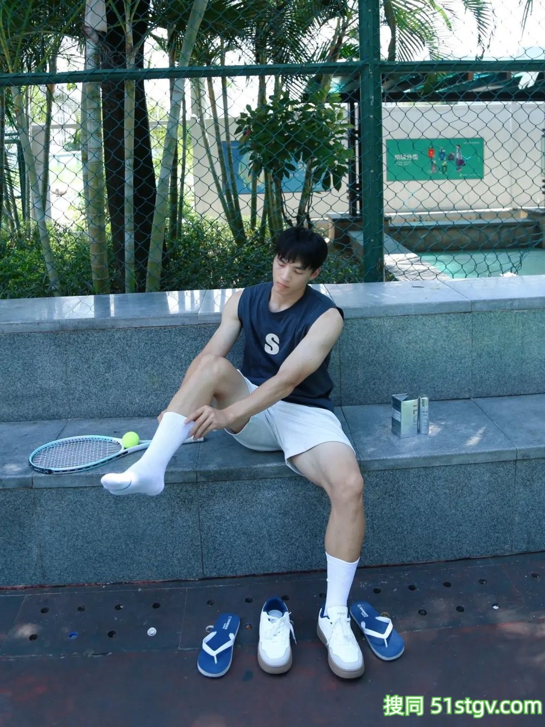 白白净净的体育生 - 51虹马