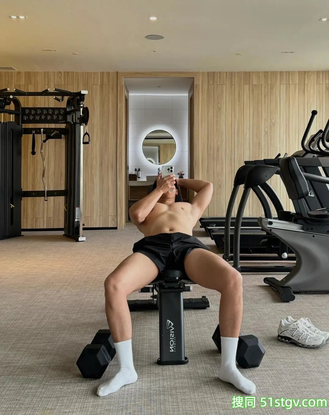 浙江的Canda - 51虹马