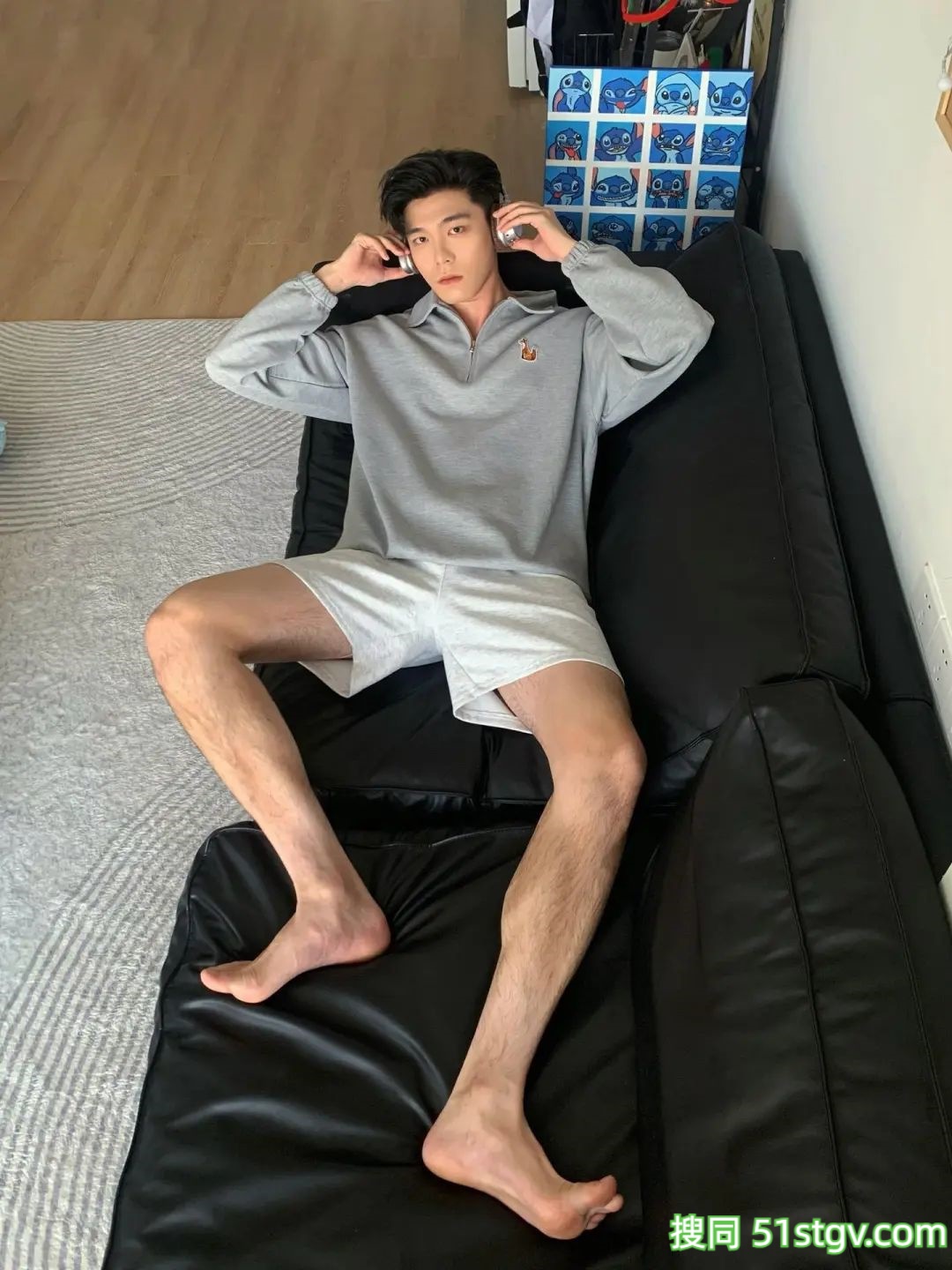 一个舞蹈老师，湾NAW - 51虹马