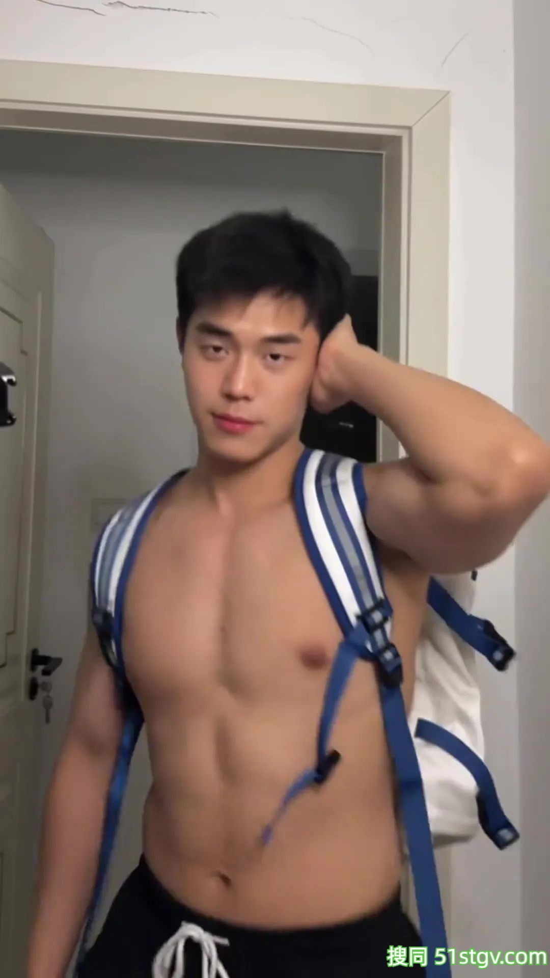 湖南的李石榴，脂包肌帅哥 - 51虹马