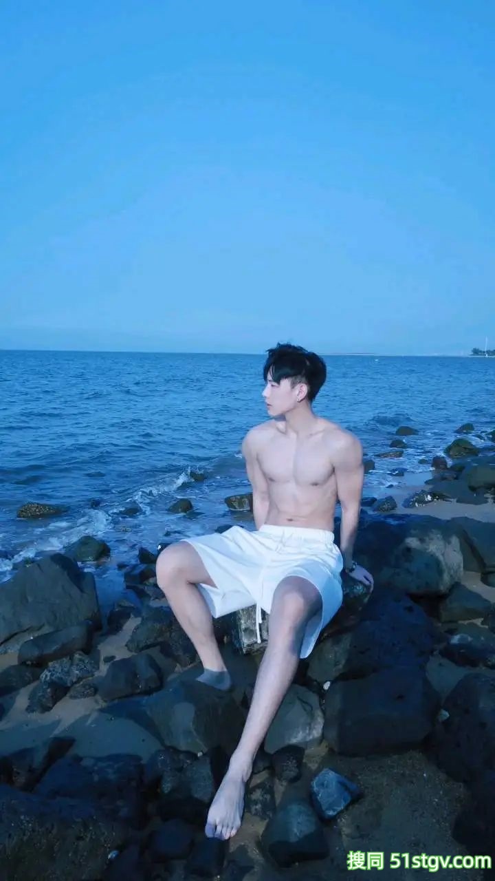 188CM长腿篮球帅哥，直男陈忱 - 51虹马