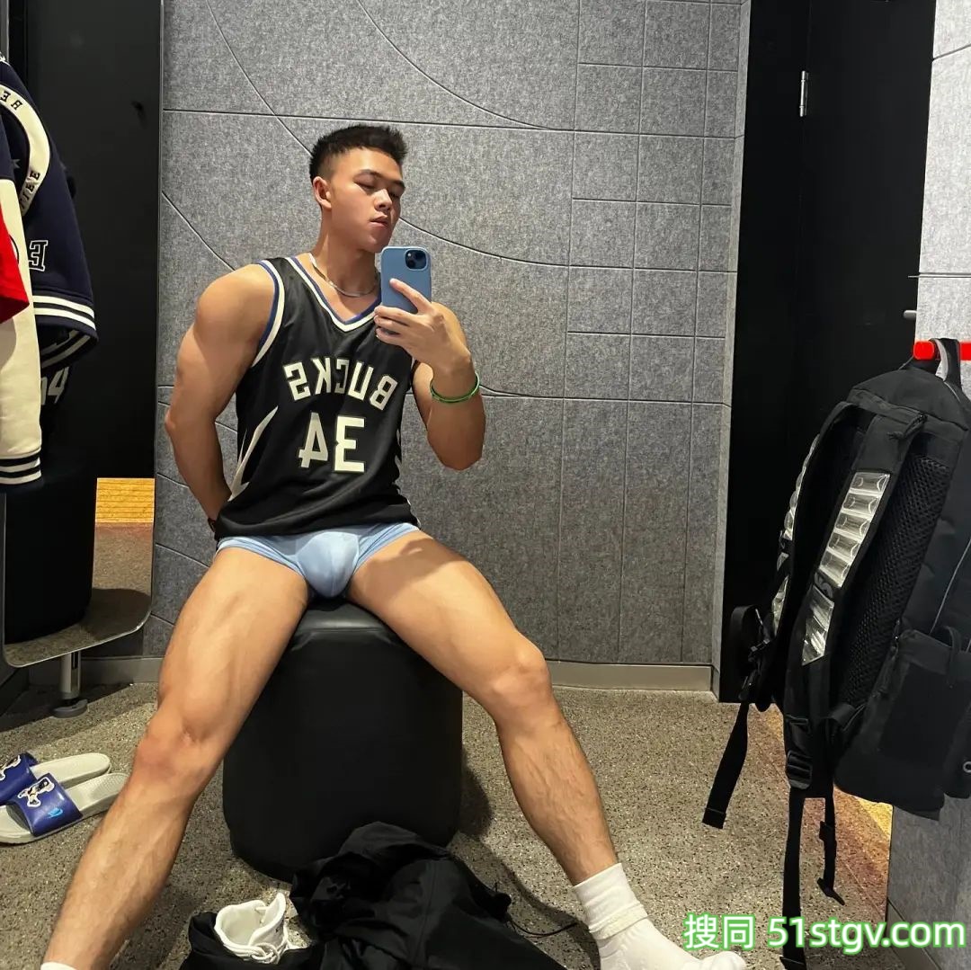 你家男友，陈默 - 51虹马