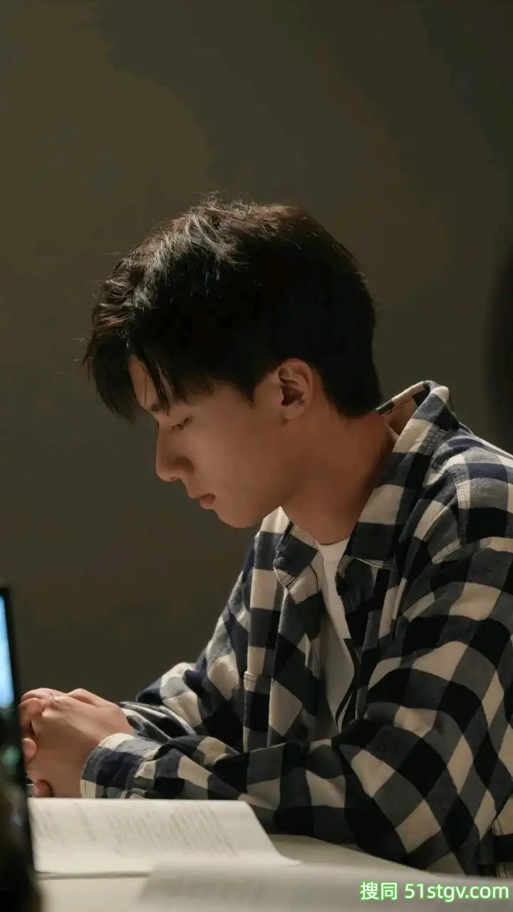 青春男大，重庆的cninec - 51虹马