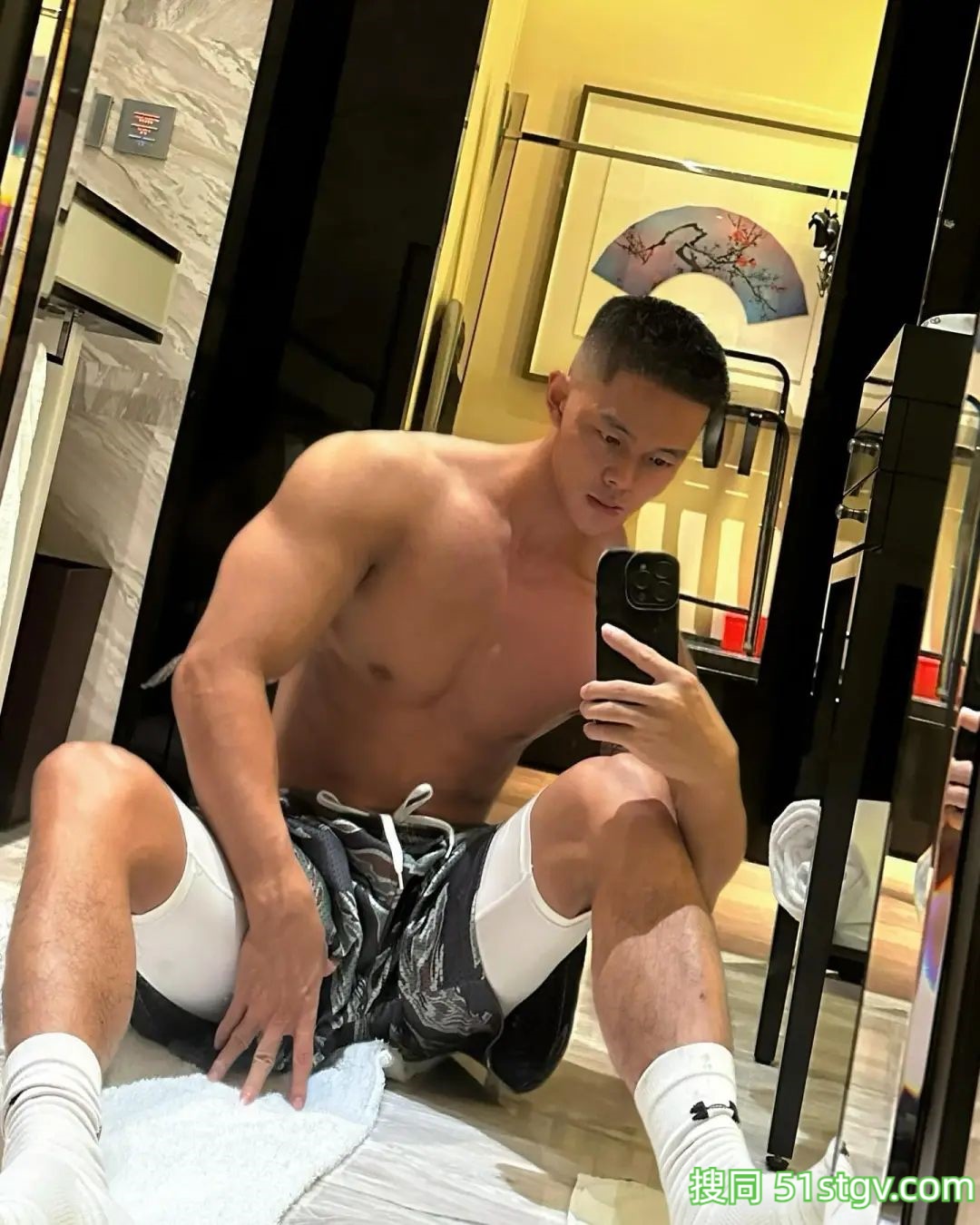 你家男友，陈默 - 51虹马