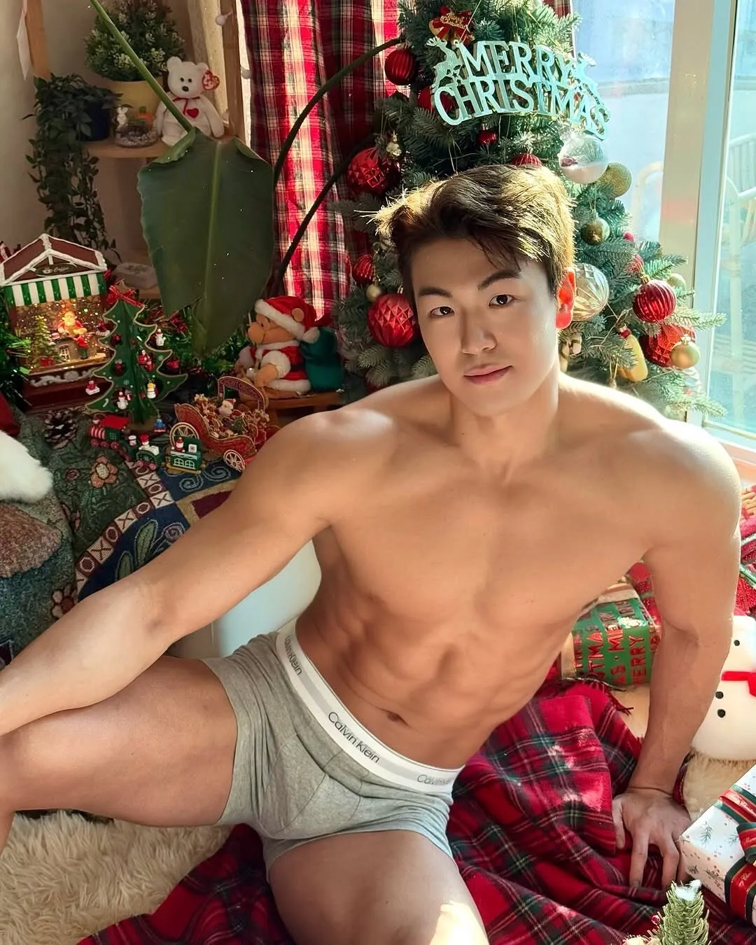 皮肤黝黑壮实的哥哥-51虹马