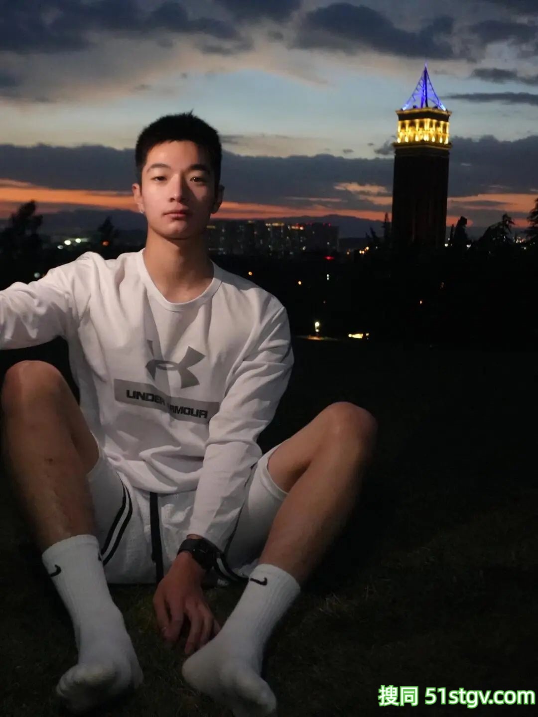 云南可爱的小鹿 - 51虹马