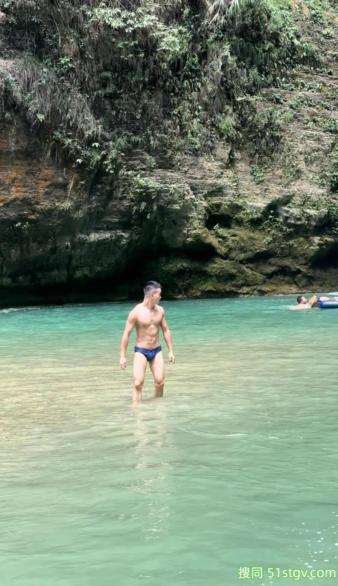 贵州骑行小帅哥，丁老Bing - 51虹马