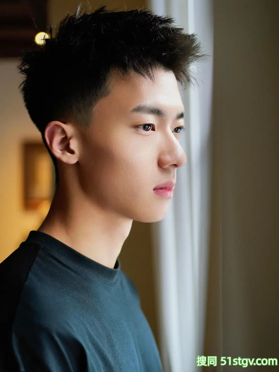 高颜值帅哥cninec，男大 - 51虹马