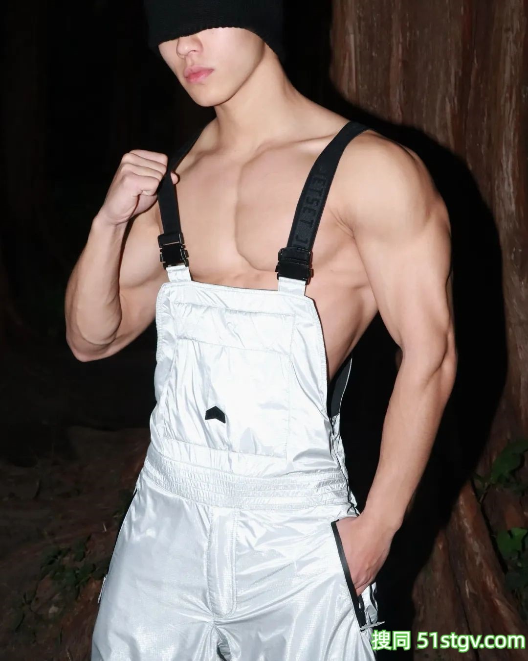 网球大男孩，长腿欧巴 - 51虹马