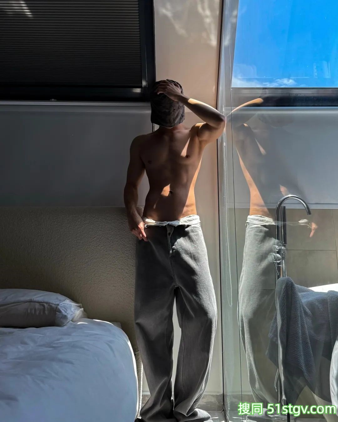 长腿男模 - 51虹马