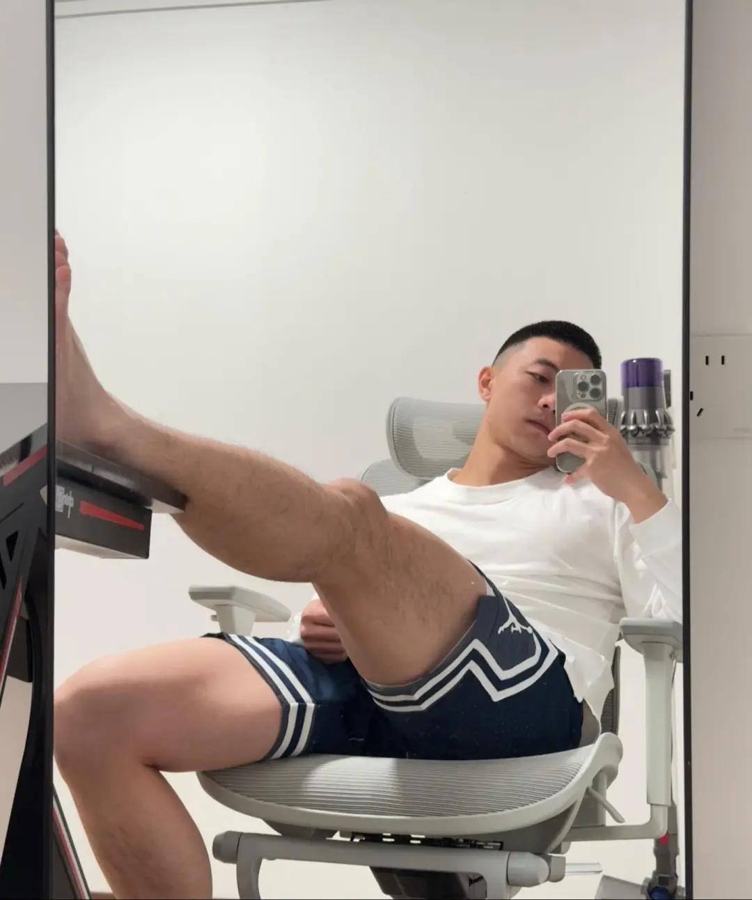 四川的寸头帅哥，大不列dian - 51虹马