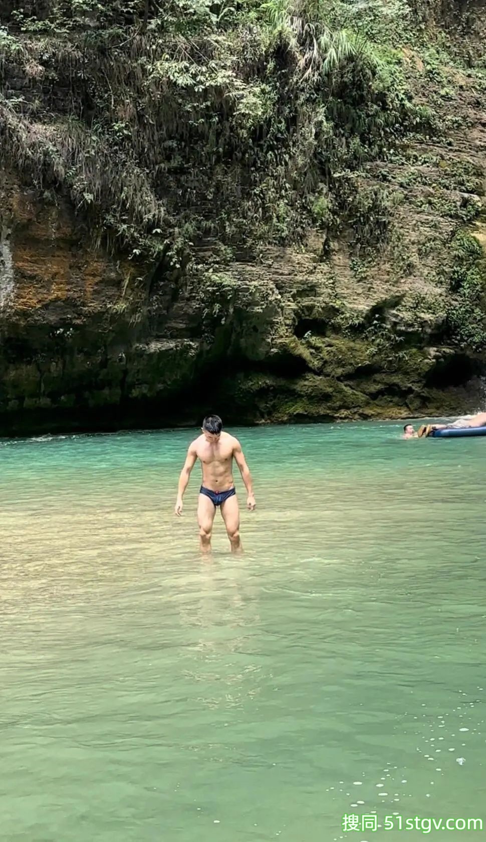 贵州骑行小帅哥，丁老Bing - 51虹马