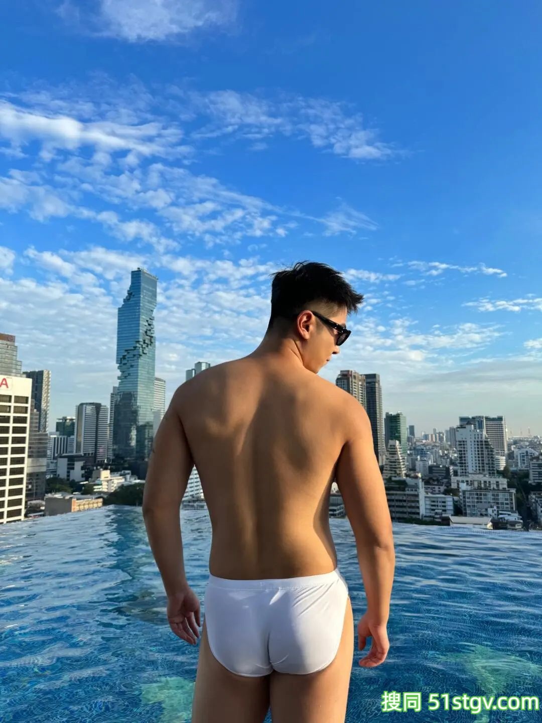 浙江的Canda - 51虹马