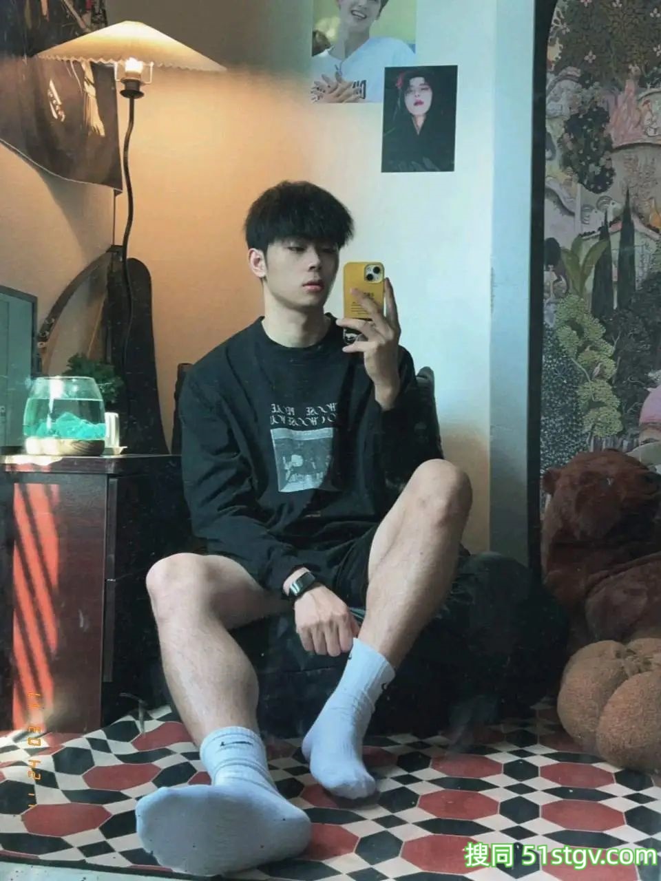 广东帅哥，房东的草 - 51虹马