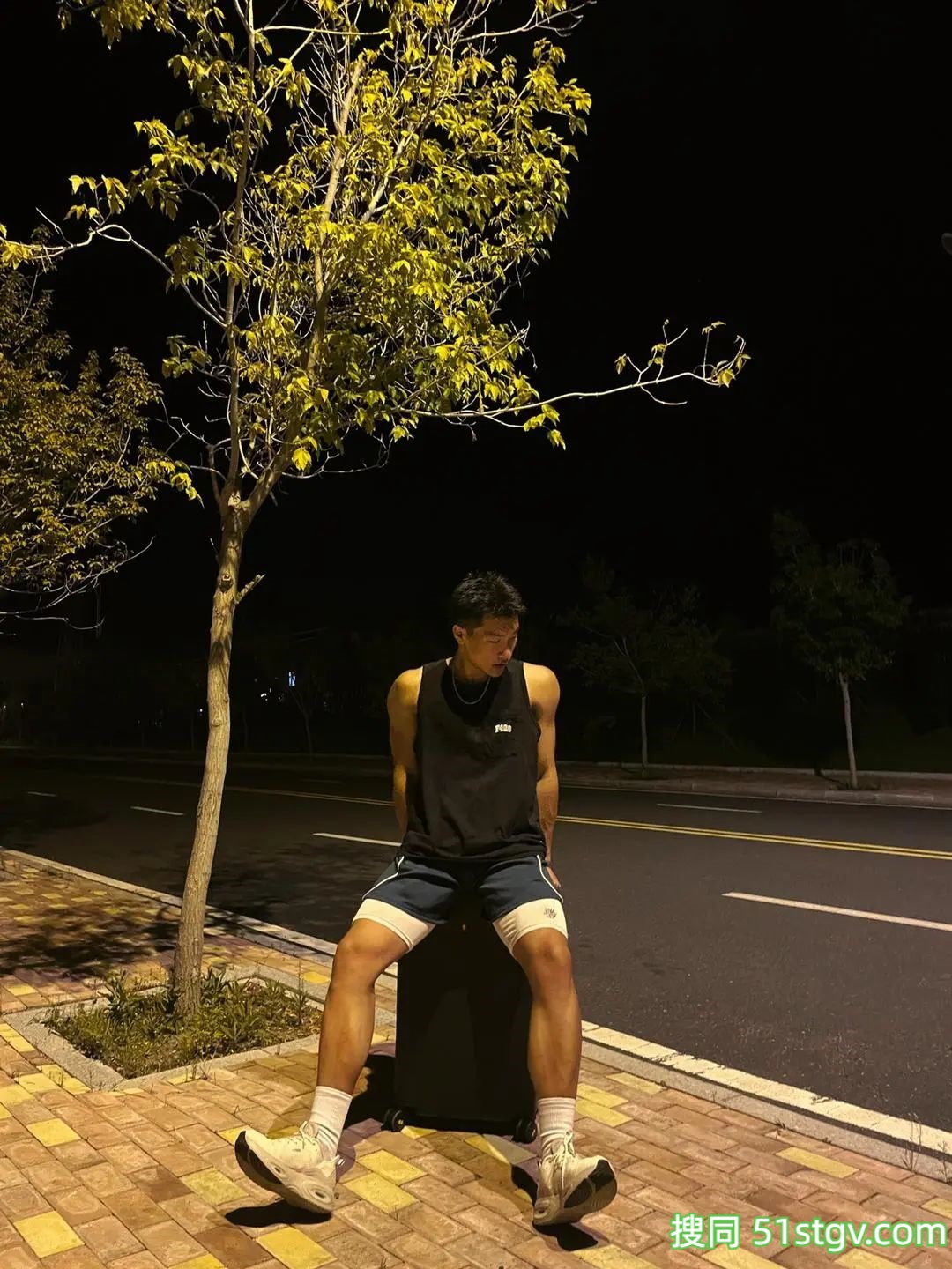 山东黑皮体育生，荷尔蒙爆屏-51虹马