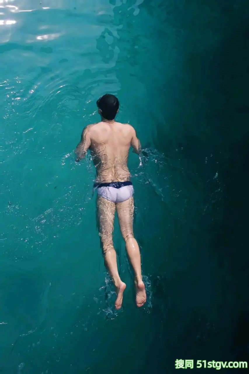 四川的帅哥哥，熊仔吃不饱 - 51虹马