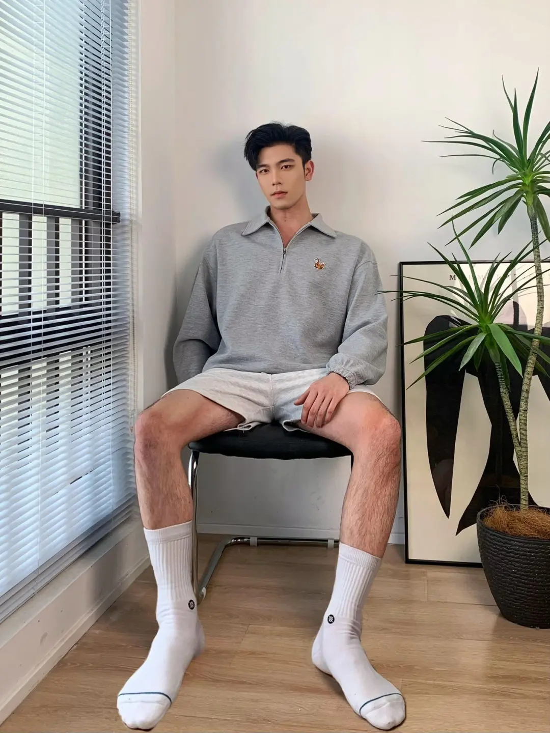 一个舞蹈老师，湾NAW - 51虹马