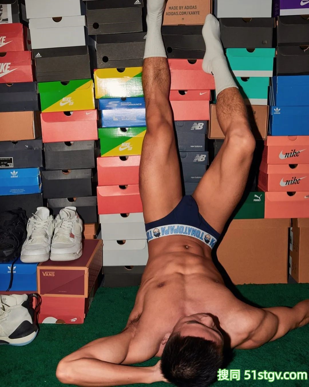 你家男友，陈默 - 51虹马