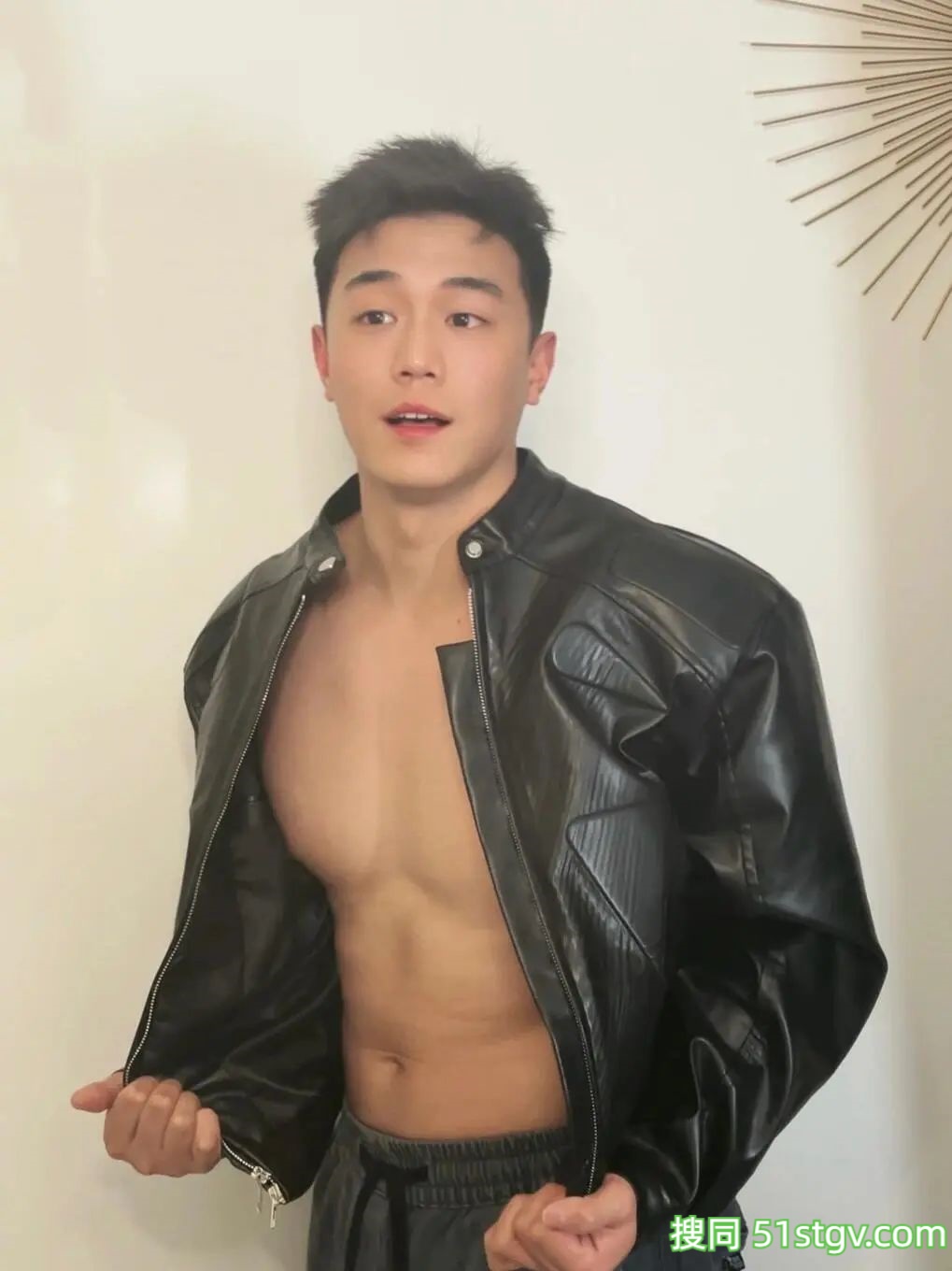 湖南的李石榴，脂包肌帅哥 - 51虹马