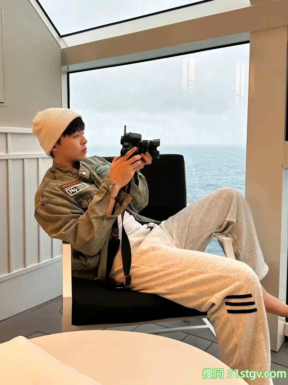 四川的帅哥哥，熊仔吃不饱 - 51虹马