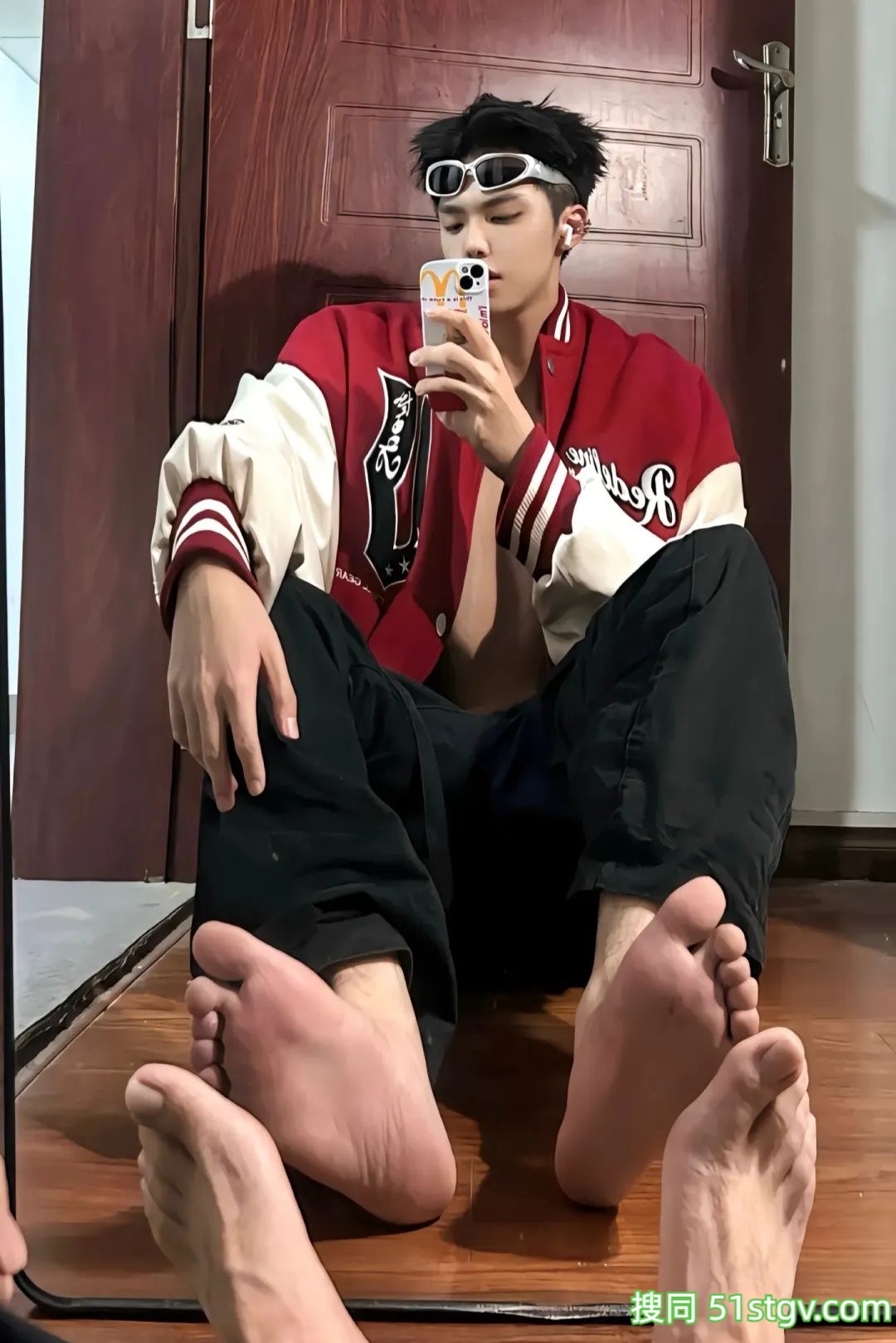 陕西的Mzc，大长腿帅哥 - 51虹马