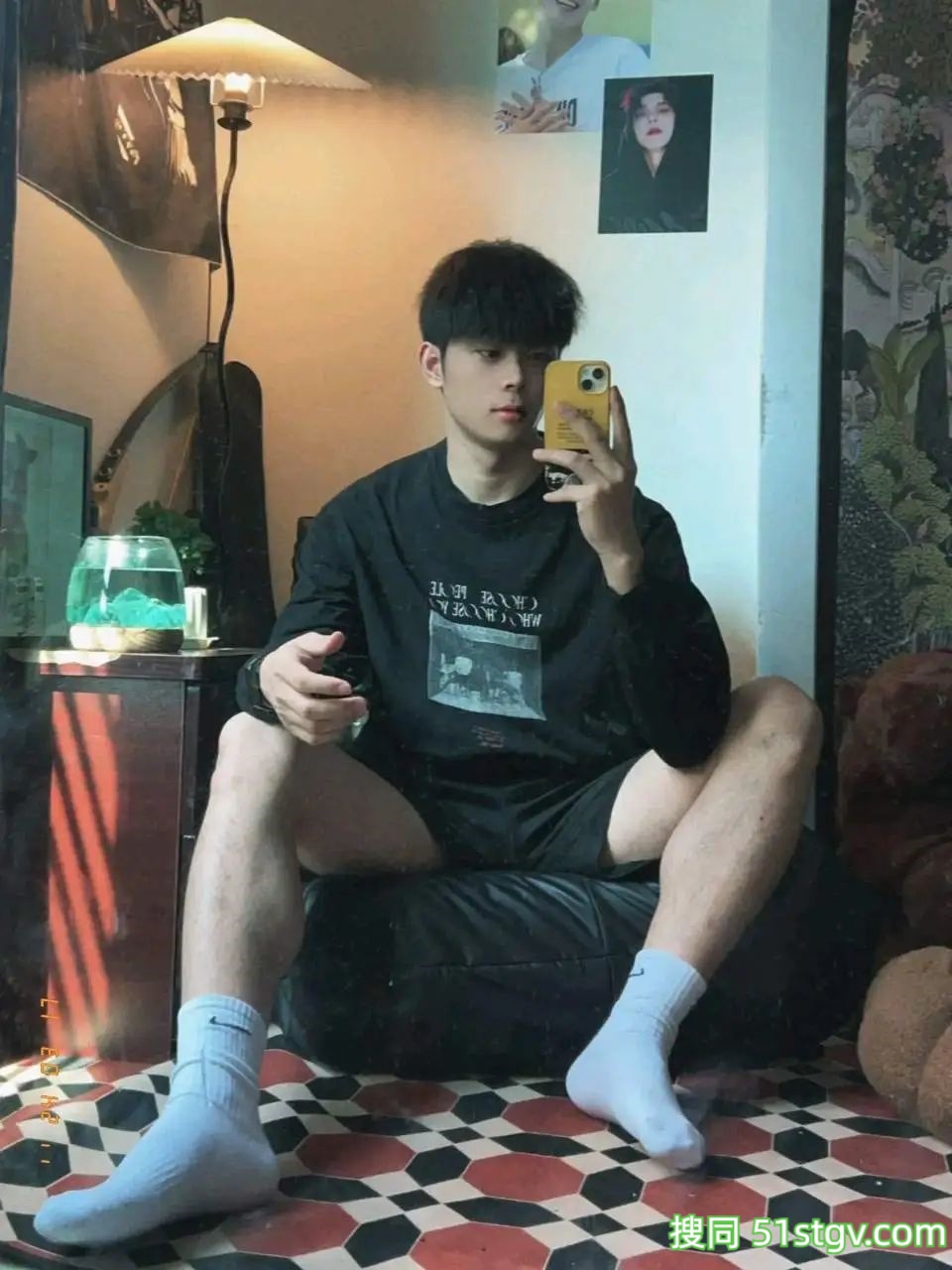 广东帅哥，房东的草 - 51虹马