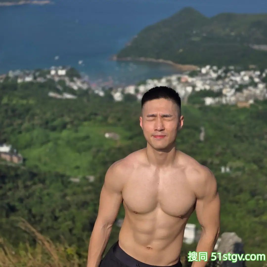 周末户外爬山 - 51虹马