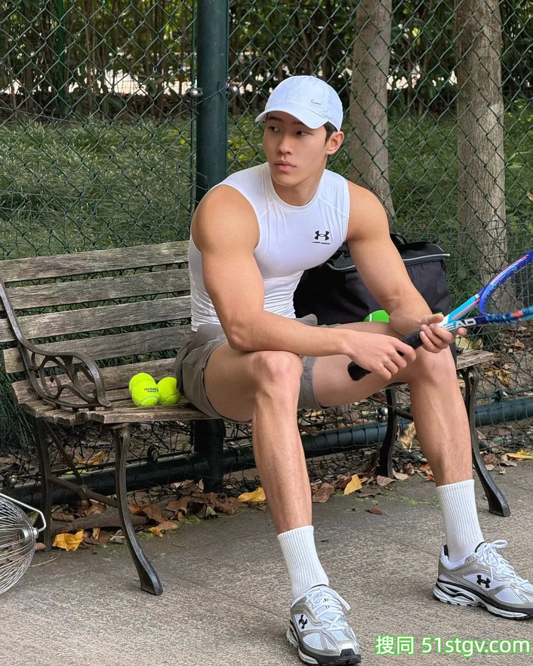 网球大男孩，长腿欧巴 - 51虹马