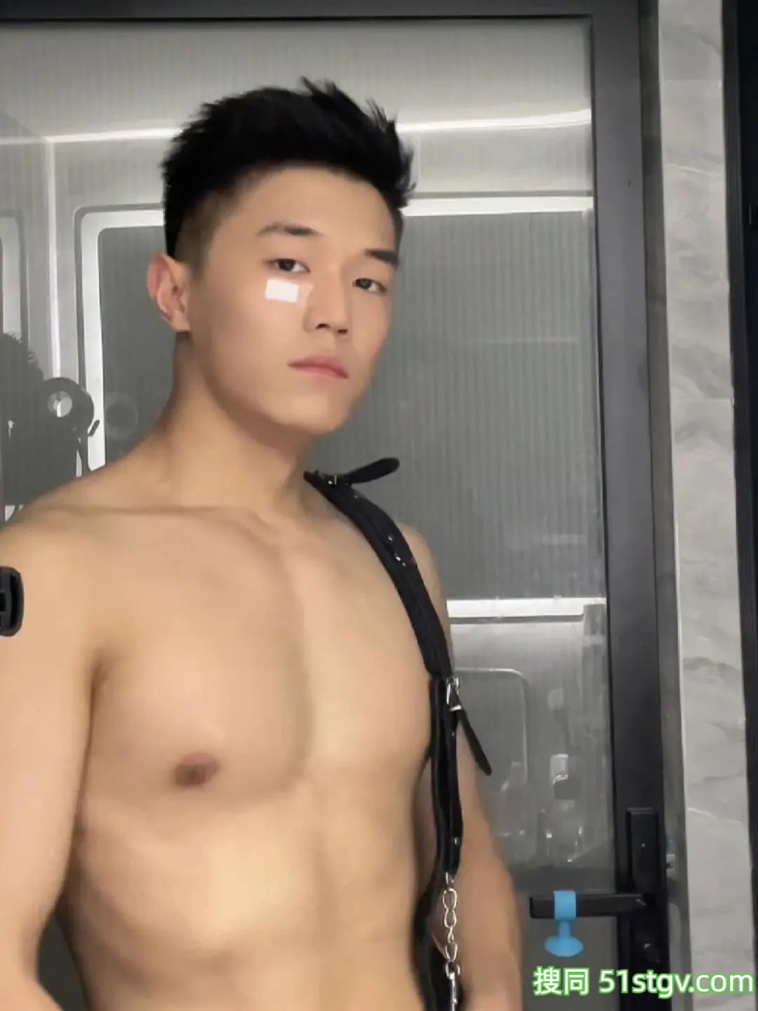 湖南的李石榴，脂包肌帅哥 - 51虹马